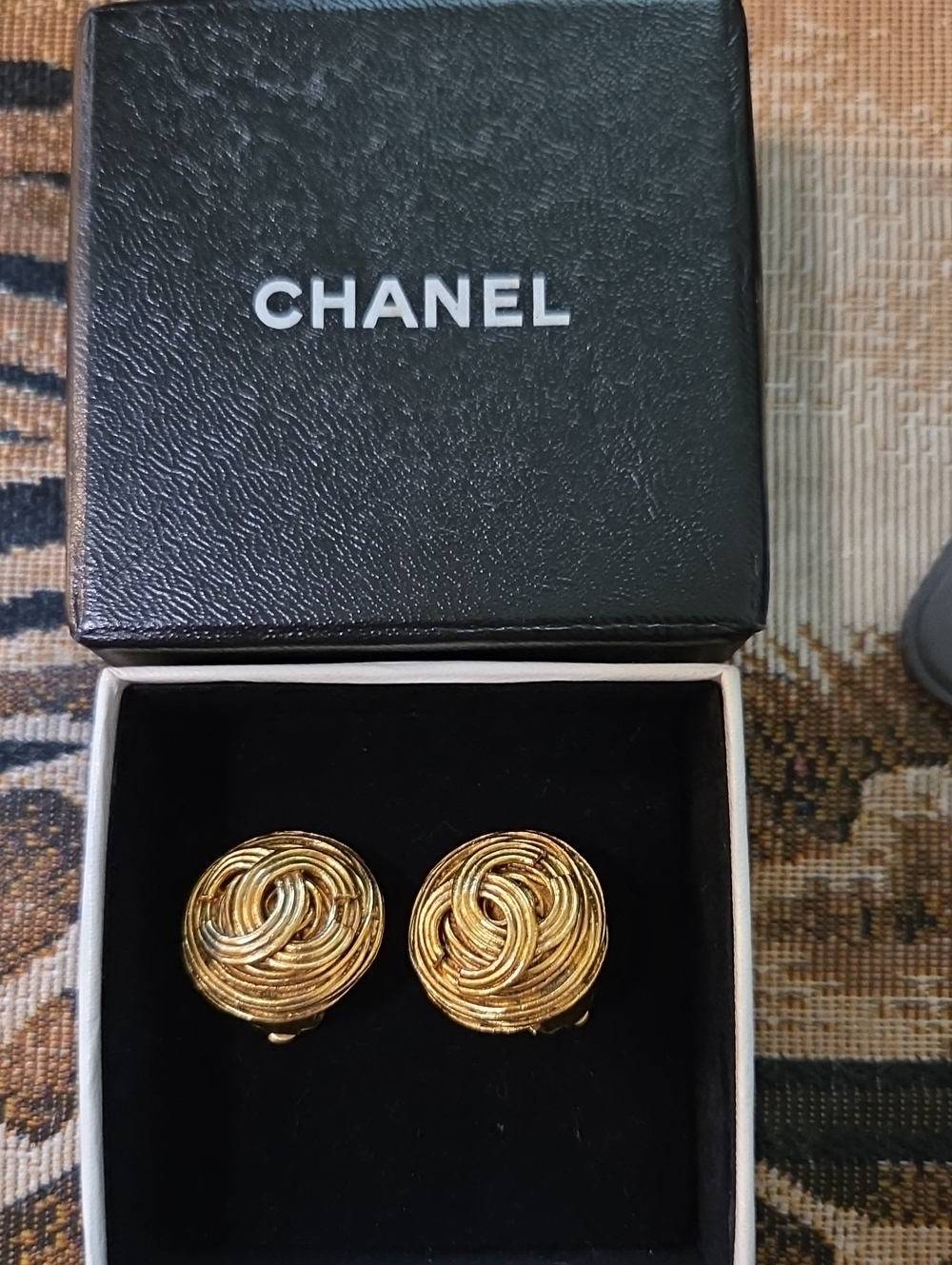 CHANEL Gold-Tone Twisted Rope Camellia Clip Earrings